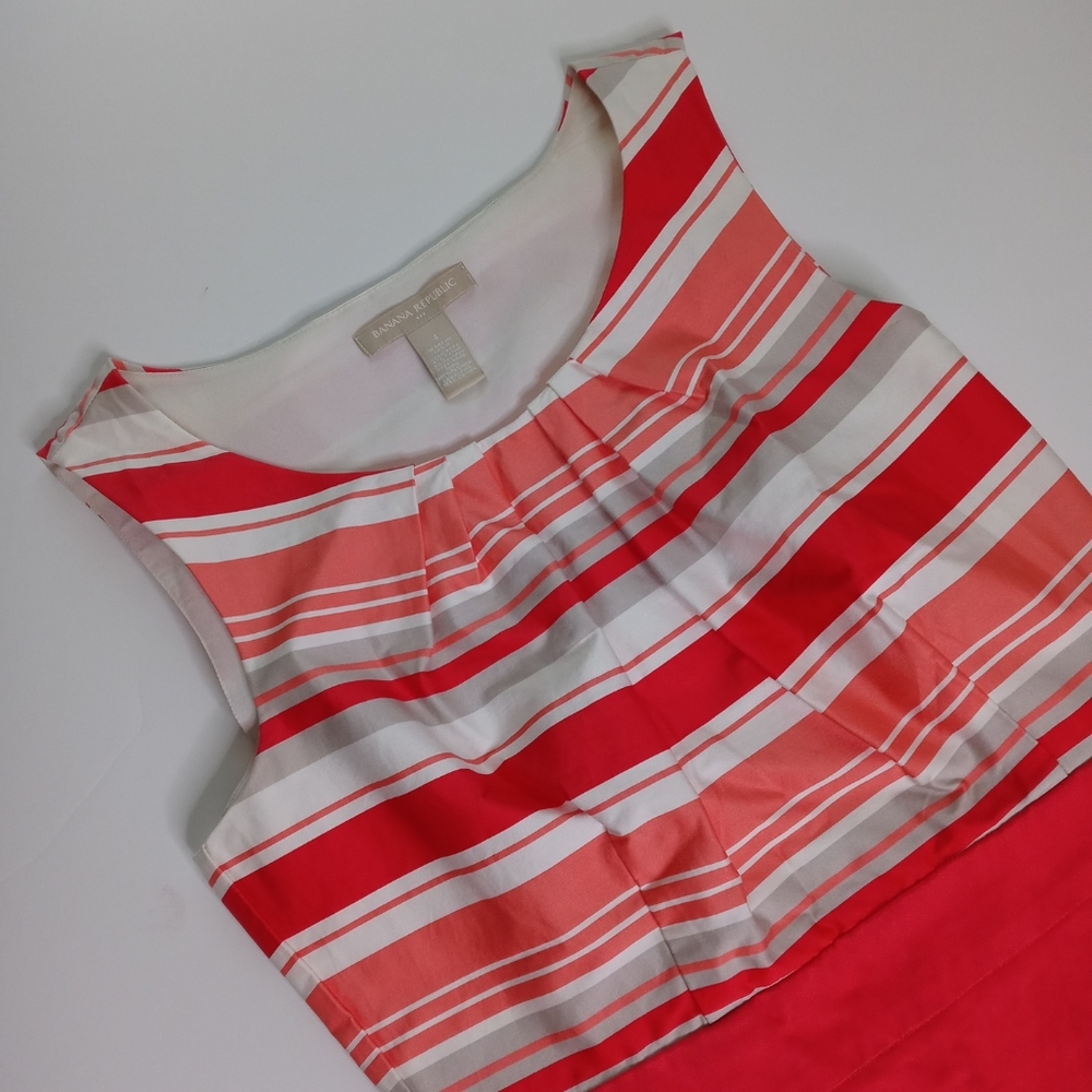 Banana Republic Women's Striped Dress Size 4